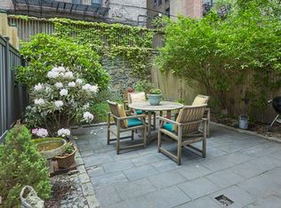 130 W 80th St APT 1R, New York, NY 10024