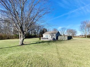8713 National Rd, Brookville, OH 45309