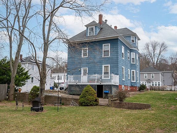 5th image of 512 River St
