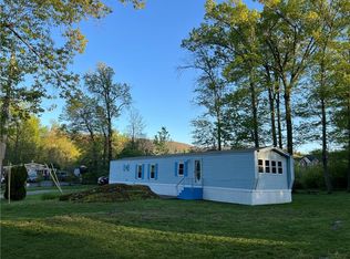 14 Jeanette Dr, Beacon, NY 12508