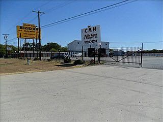 3rd image of 3123 N Highway 175