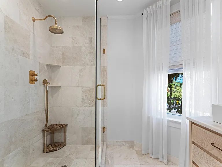 746 Upland Rd — Photo 24