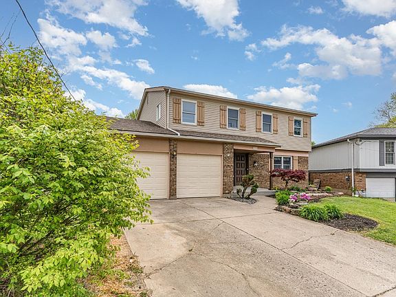 2nd image of 216 River Oaks Ct