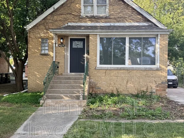 4328 W 109th St, Oak Lawn, IL 60453