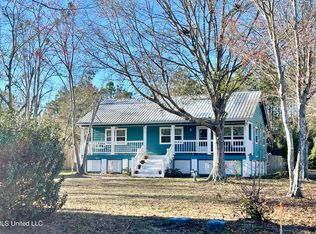 11423 Parkers Cir, Biloxi, MS 39532