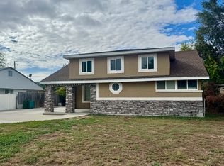 781 Sherwood Dr, Layton, UT 84041