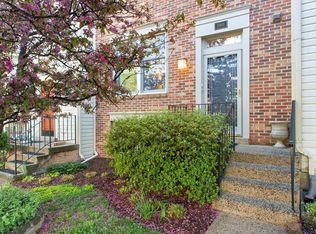 21802 Leatherleaf Cir, Sterling, VA 20164