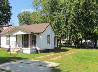 1933 Lenox Ave, Beloit, WI 53511