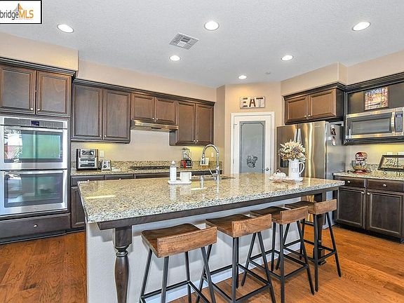 5th image of 8544 Pinehollow Cir