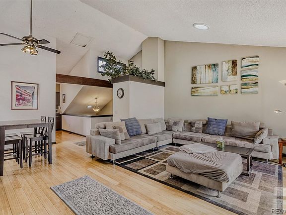 2nd image of 3639 Hazelwood Court