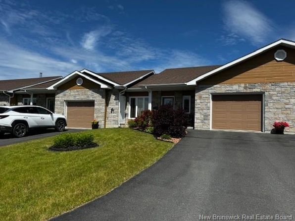 28 Real St, Edmundston, NB E3V 0B8