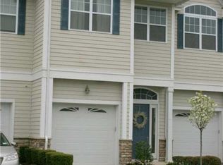 125 Jackie Ct, Patchogue, NY