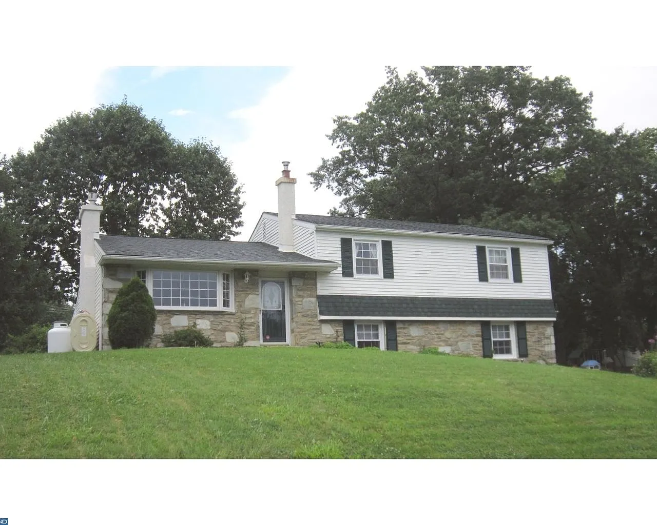 183 Stratford Dr photo 1