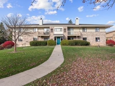 116 East Freistadt ROAD #B, Thiensville, WI, 53092