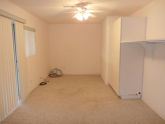 3rd image of 2645 Saratoga Ave