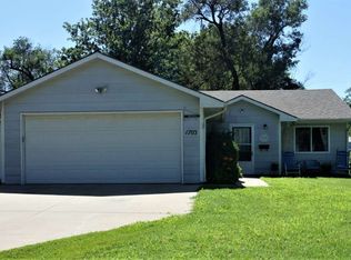 1703 S Vine St, Wichita, KS 67213