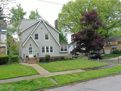 3827 Tremont Rd, Cleveland Heights, OH, 44121