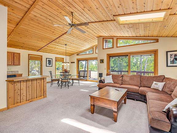 5th image of 318 Foxtail Lane