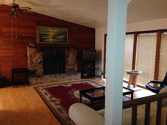 4th image of 13010 E Olive Ave