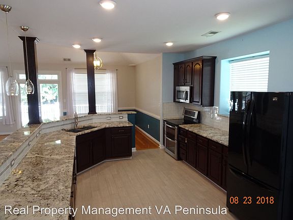 5th image of 5304 Queen Bishop Ln