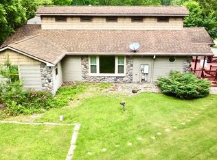 1601 Niles Buchanan Rd, Niles, MI 49120