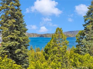 325 Mittry Ln #108, Lake Arrowhead, CA 92352