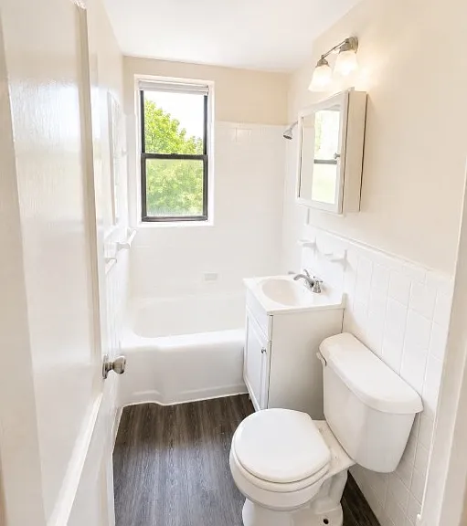 9 Victory Rd #19 — Photo 3