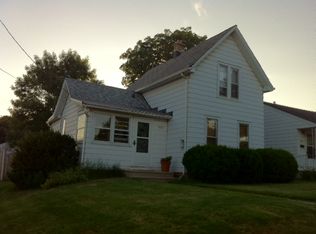 3121 N 92nd St, Milwaukee, WI 53222