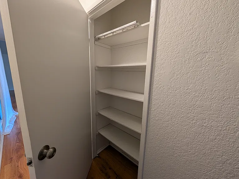 9227 Kelley Dr — Photo 10