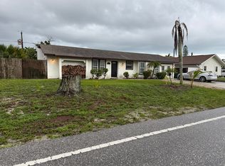 1348 Granada Blvd, Naples, FL 34103