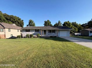 8505 Troutman Ln, Knoxville, TN 37931