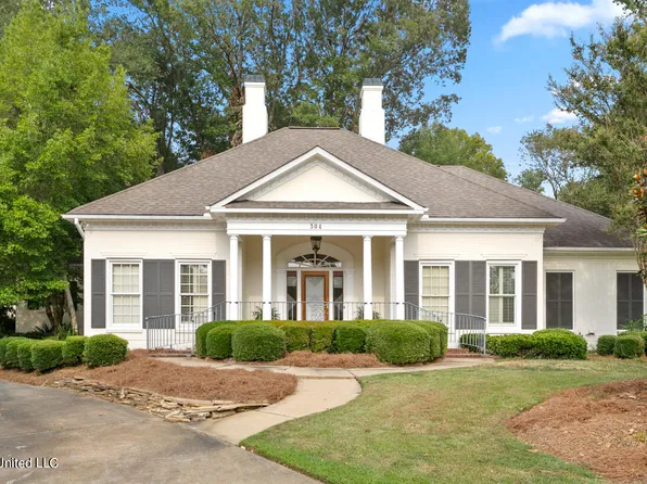 304 Kings Cmn, Ridgeland, MS 39157