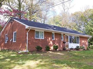 7406 Kelvin Pl, Springfield, VA 22151