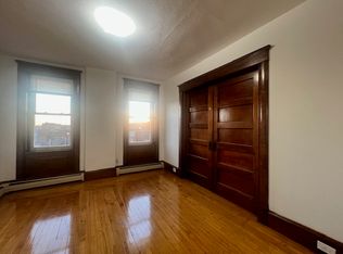 23 Essex St #4L, Holyoke, MA 01040