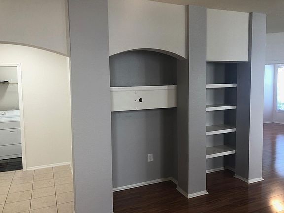 3rd image of 114 Vista Verdi 120 Cir