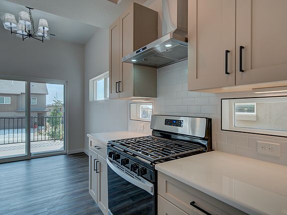 7th image of this home