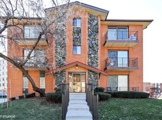 9701 S Karlov Ave APT 1W, Oak Lawn, IL 60453