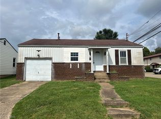 803 34th St, Vienna, WV 26105