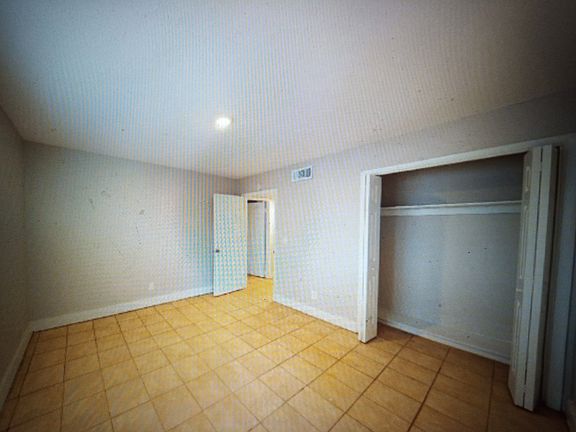 5th image of 603 Woodbine St #4