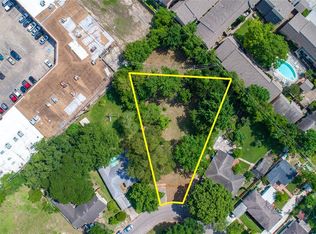 1450 Oak Tree Dr, Houston, TX 77055