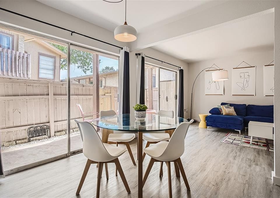 2124 Burton Dr Austin, TX, 78741 Apartments for Rent Zillow