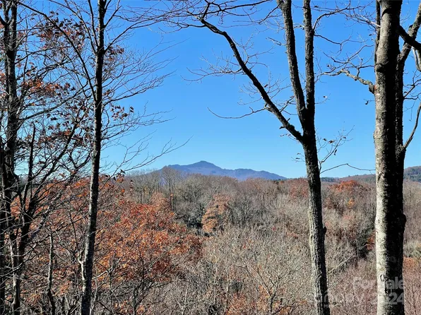 142 Tanglewood Dr #142, Boone, NC 28607