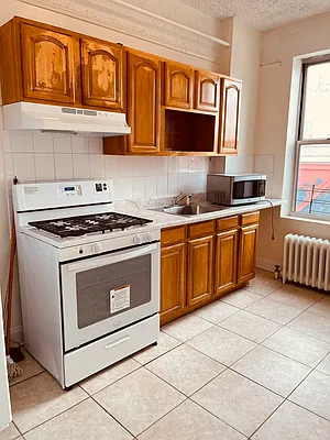 Rented by Voro NYC | media 11