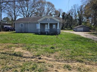 11881 Veterans Memorial Hwy, Douglasville, GA 30134