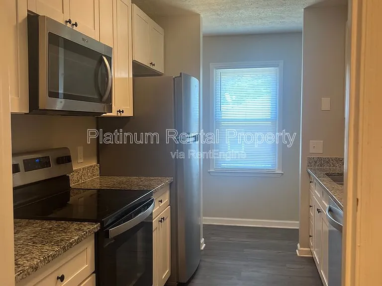 1614 Riverside Trl NE — Photo 9