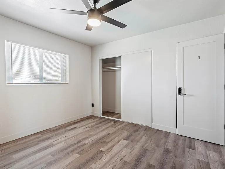 18056 N 23rd Ave #1 — Photo 10