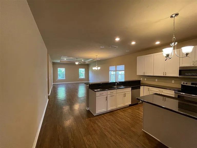 7879 SW 80th Dr — Photo 4