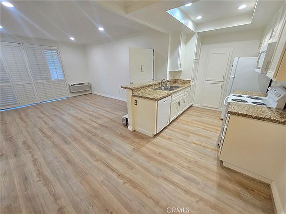 4th image of 20702 El Toro Rd APT 371