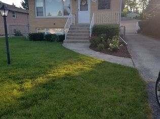 10504 S 83rd Ave, Palos Hills, IL