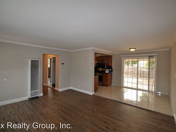 3rd image of 232 Gardenia Way
